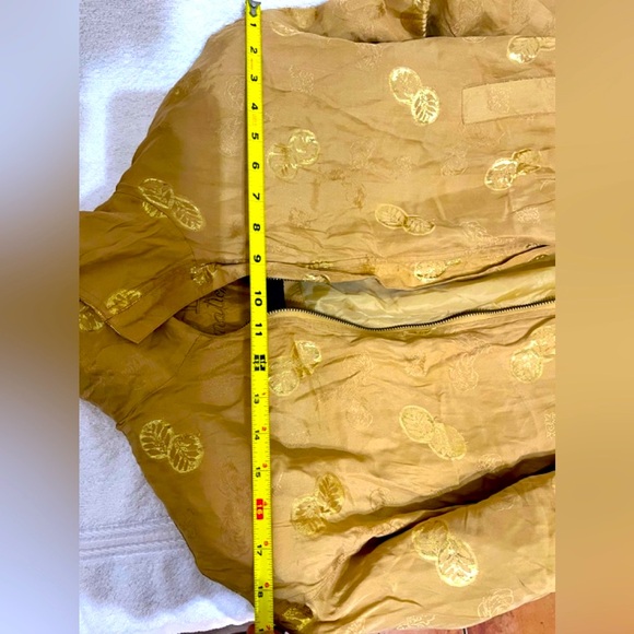 Fuda International 70% tan silk preowned jacket For ladies . Size: S - Picture 7 of 8